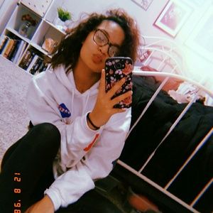 Meet your Posher, Quinn